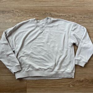 Vuori Women’s Sedona crew neck sweatshirt size large